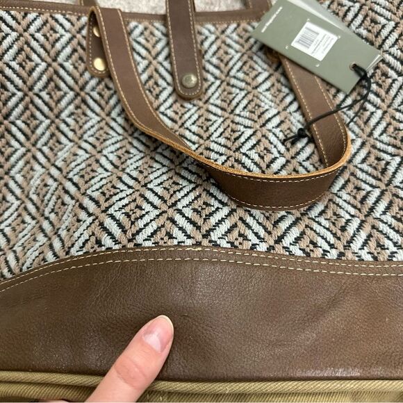 Myra Bag Handmade Exquisite Move Weekender Bag Upcycled NWT One Size - Picture 6 of 16